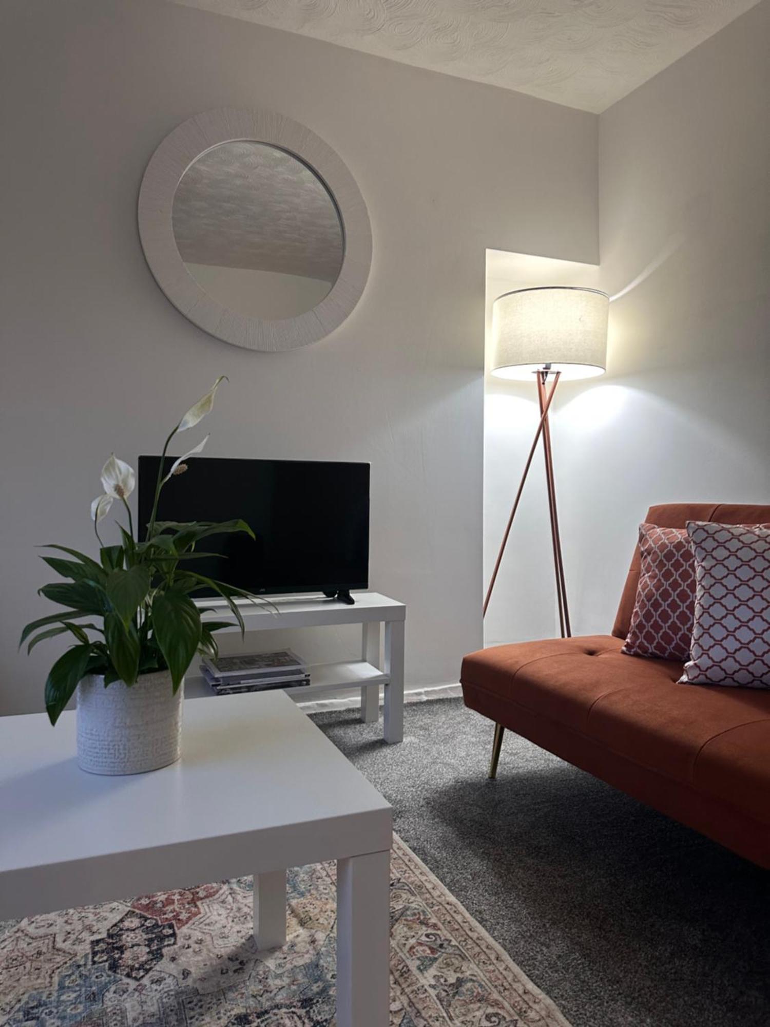 Ocean Village Marina 2 Bedroom Apartment With Balcony! Southampton Exterior photo